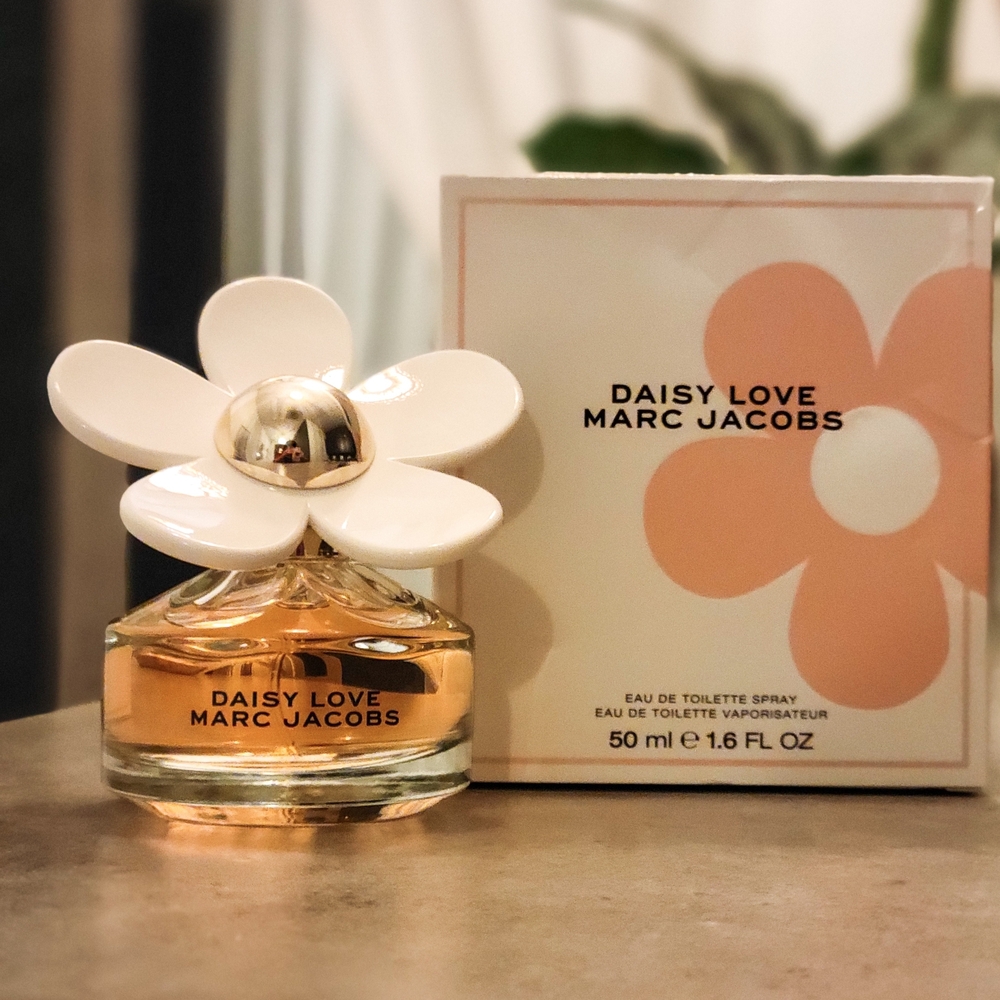 Marc Jacobs Daisy Love Eau de Toilette Spray Perfume